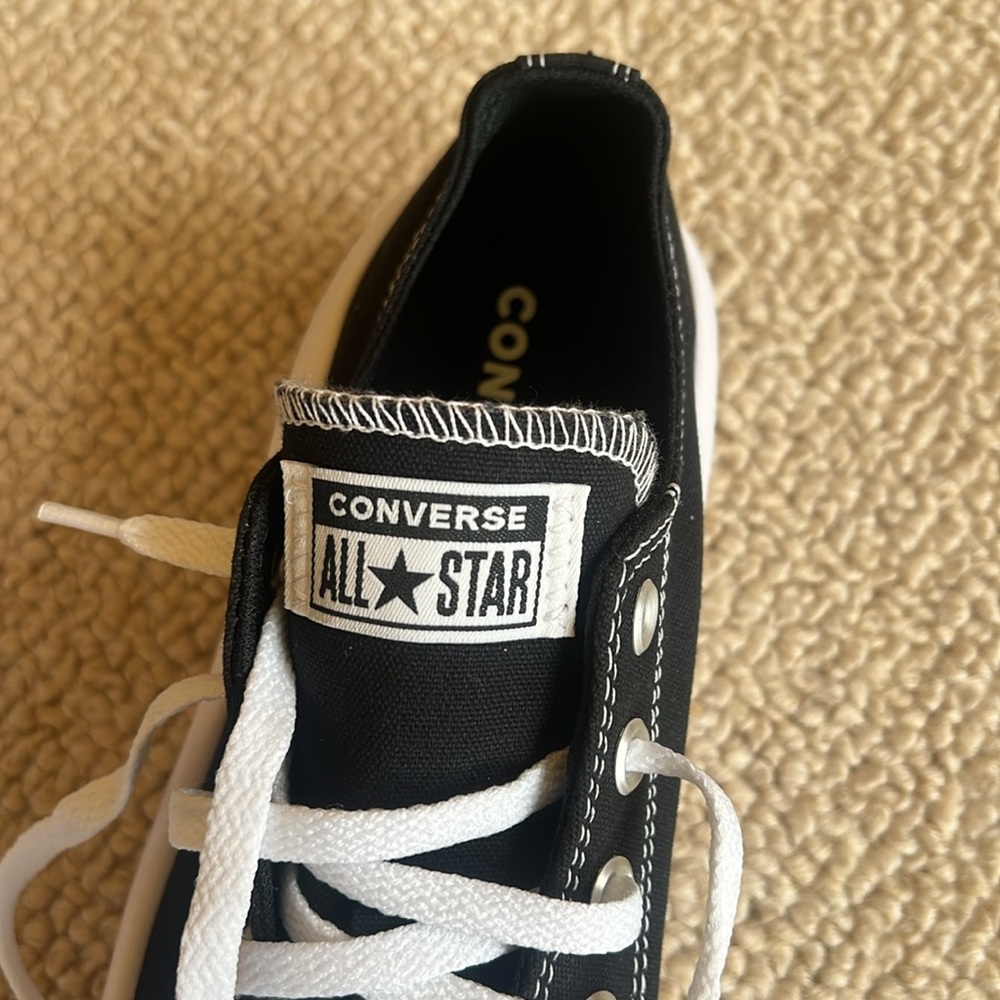 Converse NWT low rise platform sole women’s 10 - Picture 8 of 9